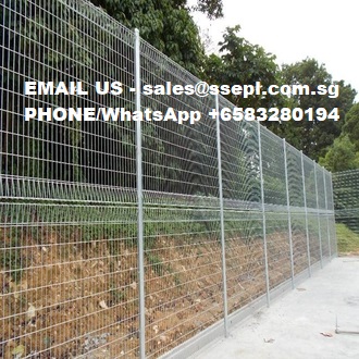 2,272,273,274,275,276,277. Anti rust dog run fence